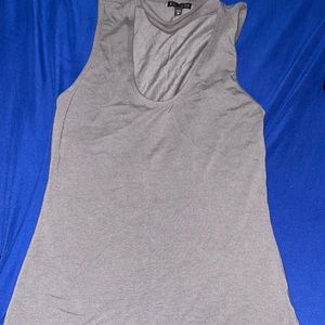 Sleeves top with choker neck